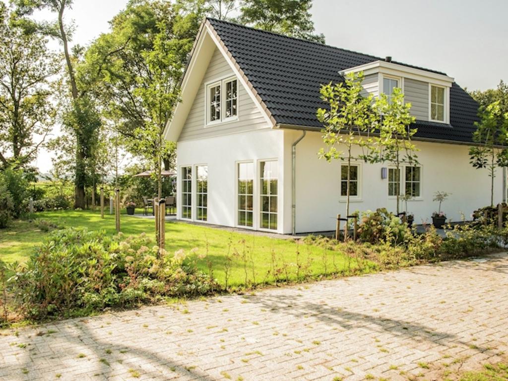 Spacious Home With A Fireplace At 3 Km From Барле-Нассау Экстерьер фото